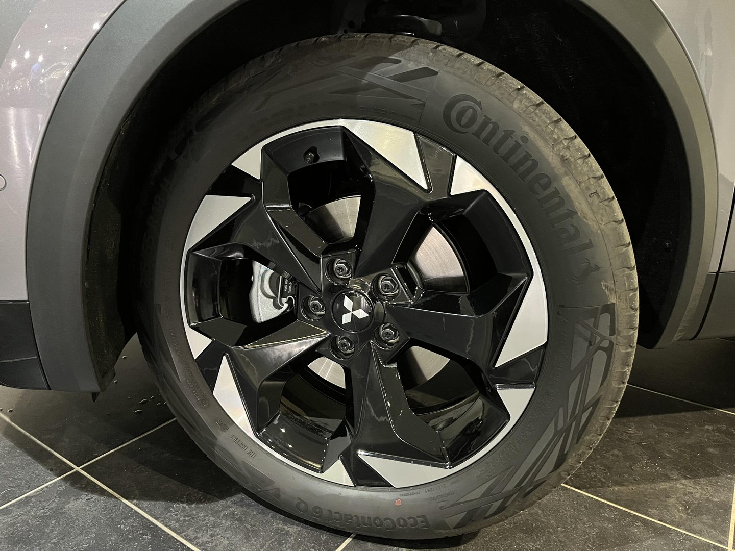 Mitsubishi Mitsubishi