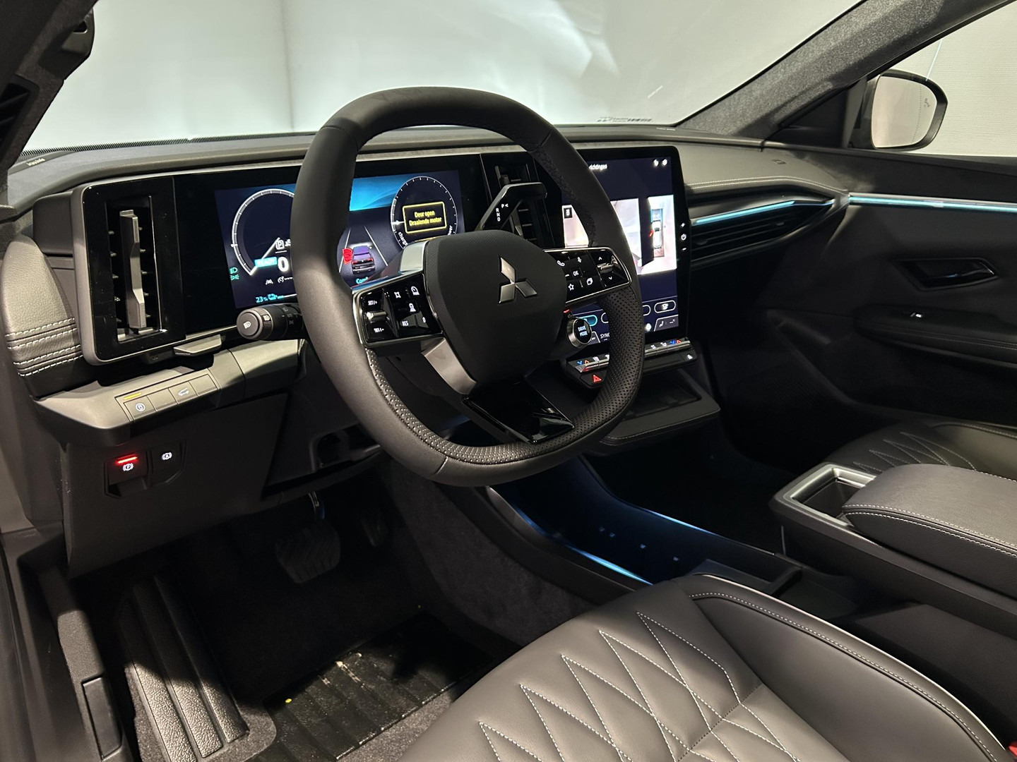 Mitsubishi Mitsubishi