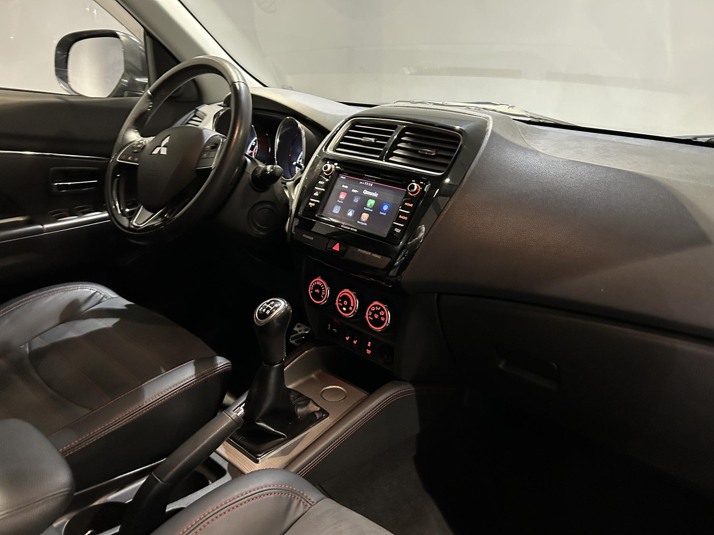 Mitsubishi Mitsubishi