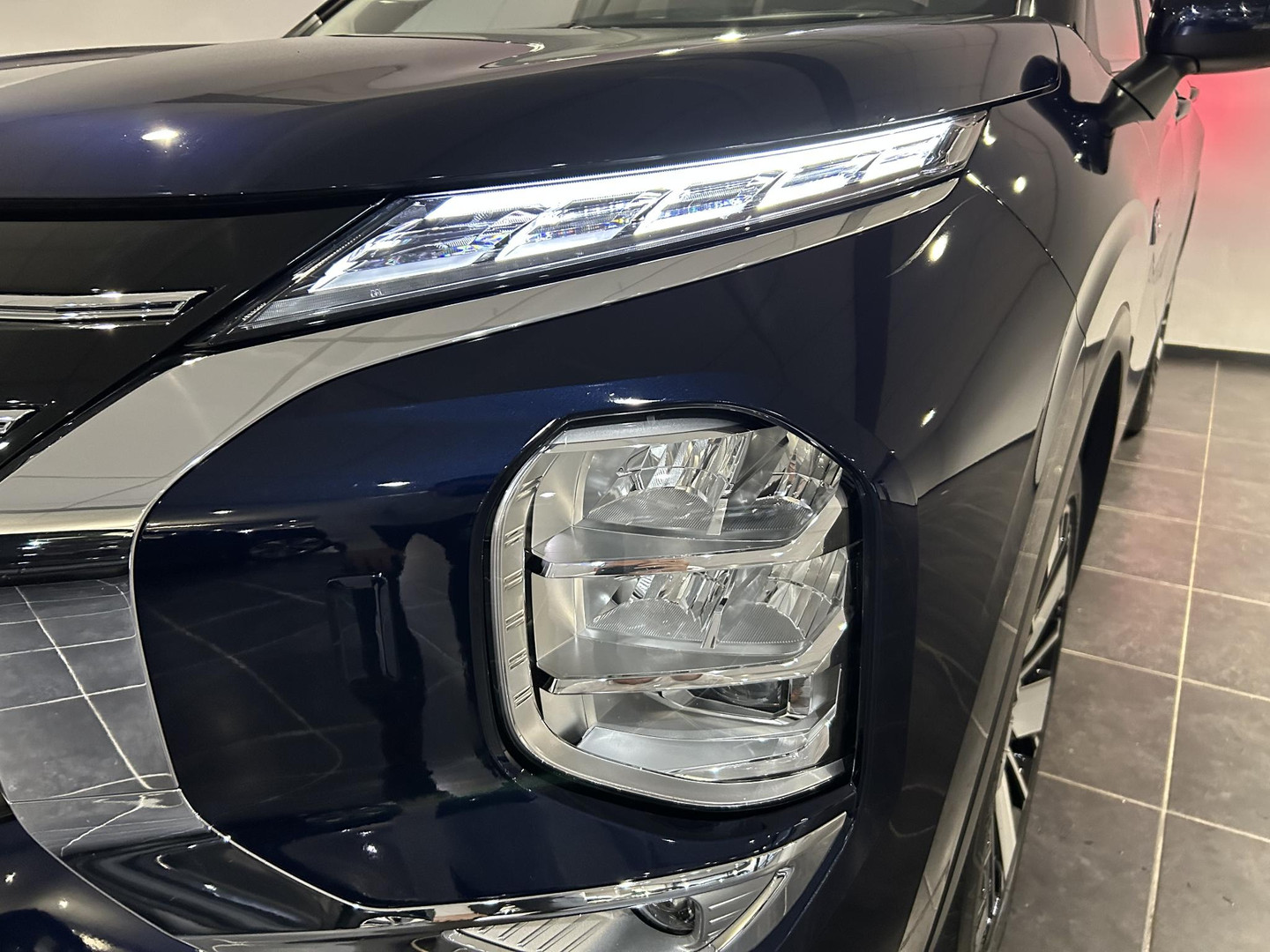 Mitsubishi Mitsubishi