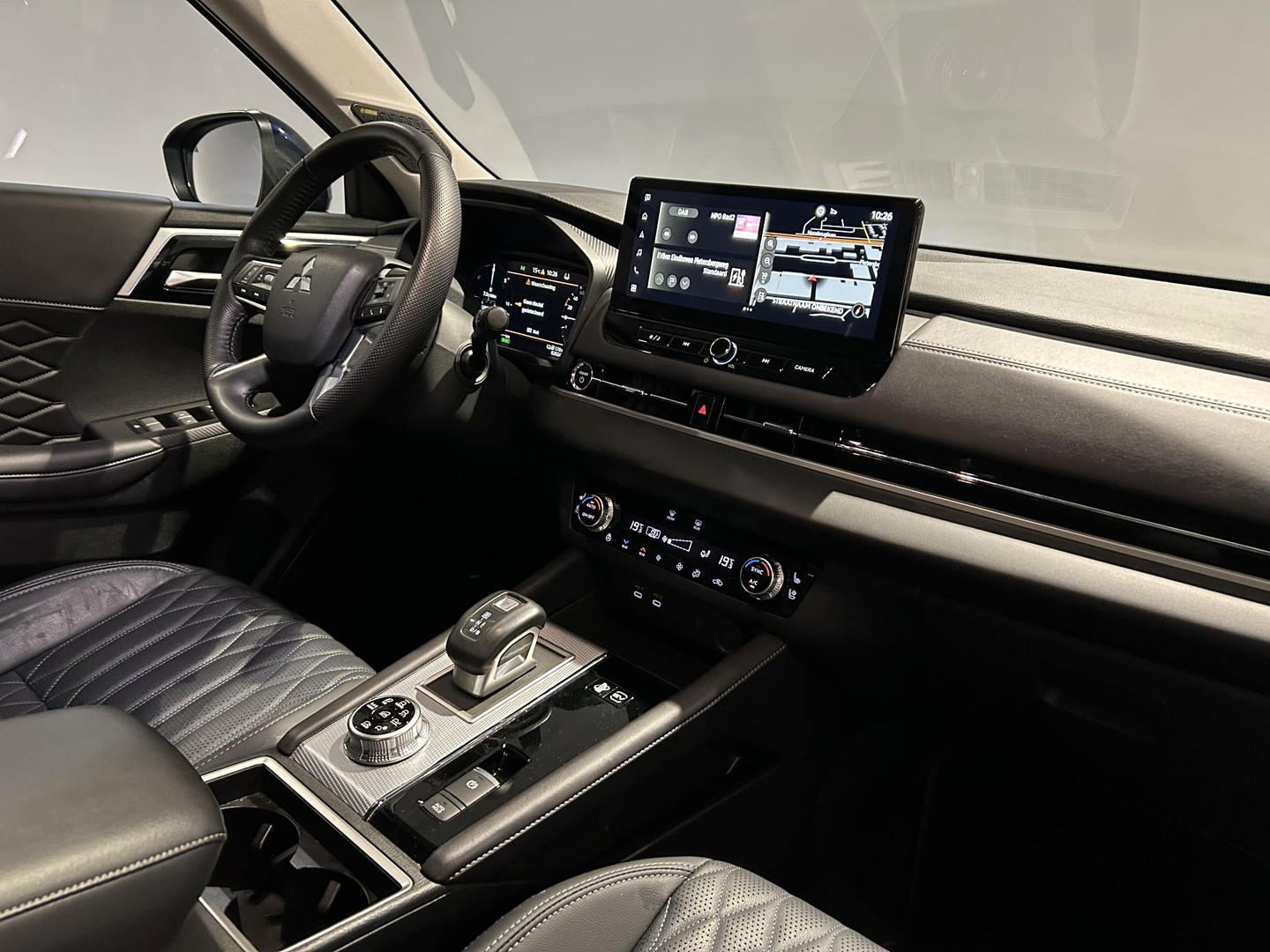 Mitsubishi Mitsubishi