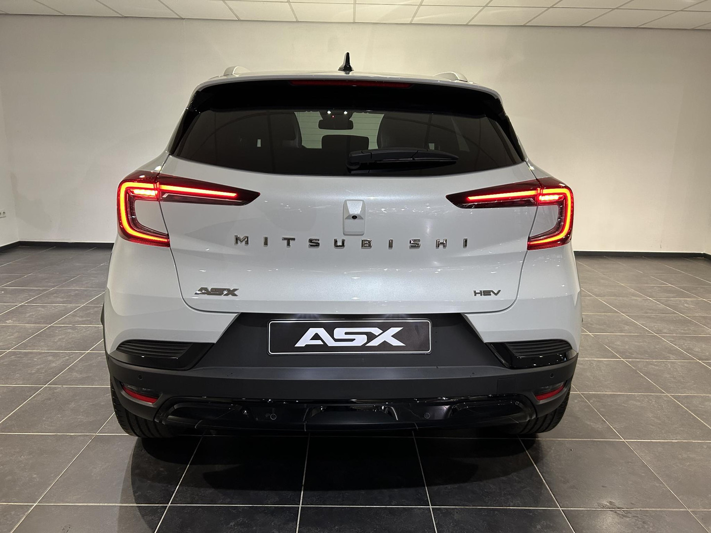 Mitsubishi Mitsubishi