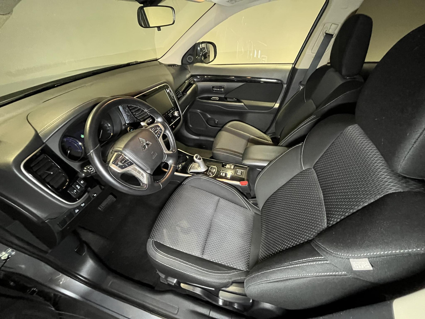 Mitsubishi Mitsubishi