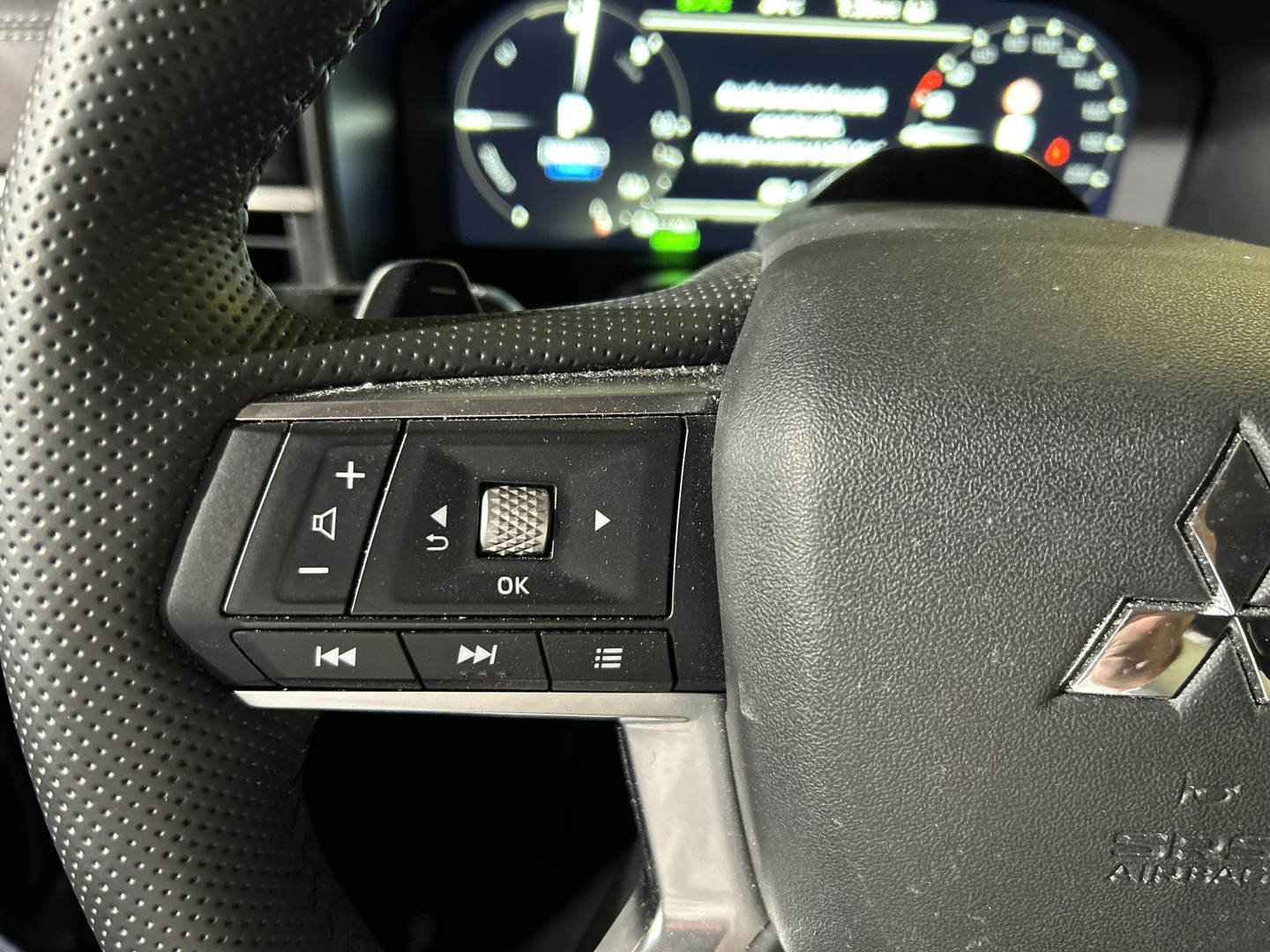 Mitsubishi Mitsubishi