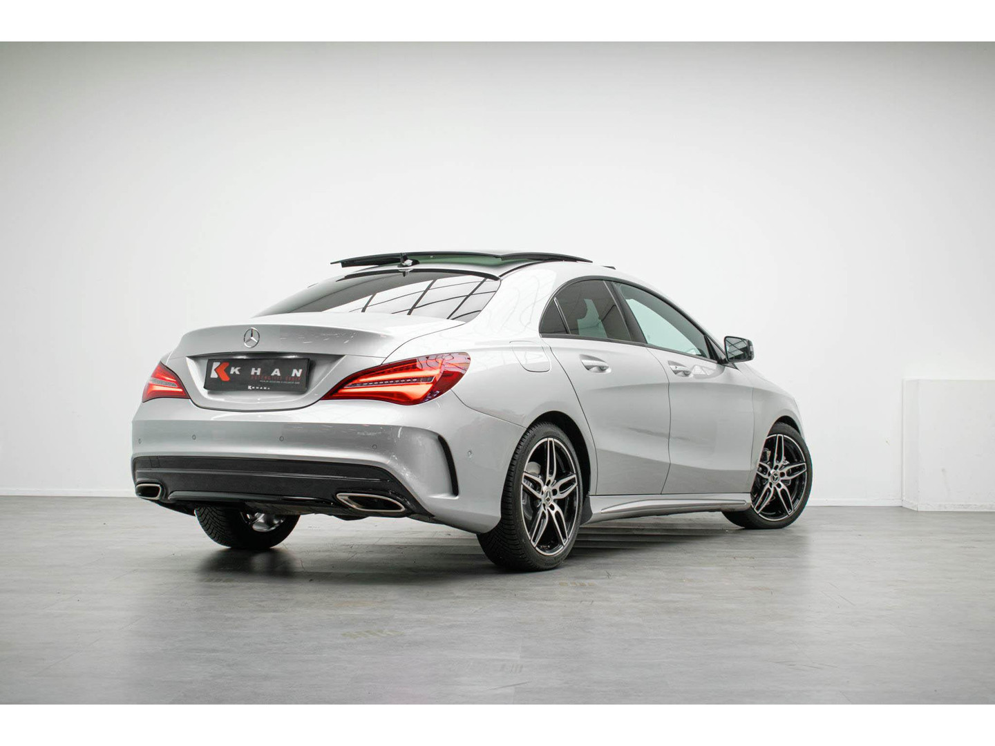 Mercedes-Benz Mercedes-Benz