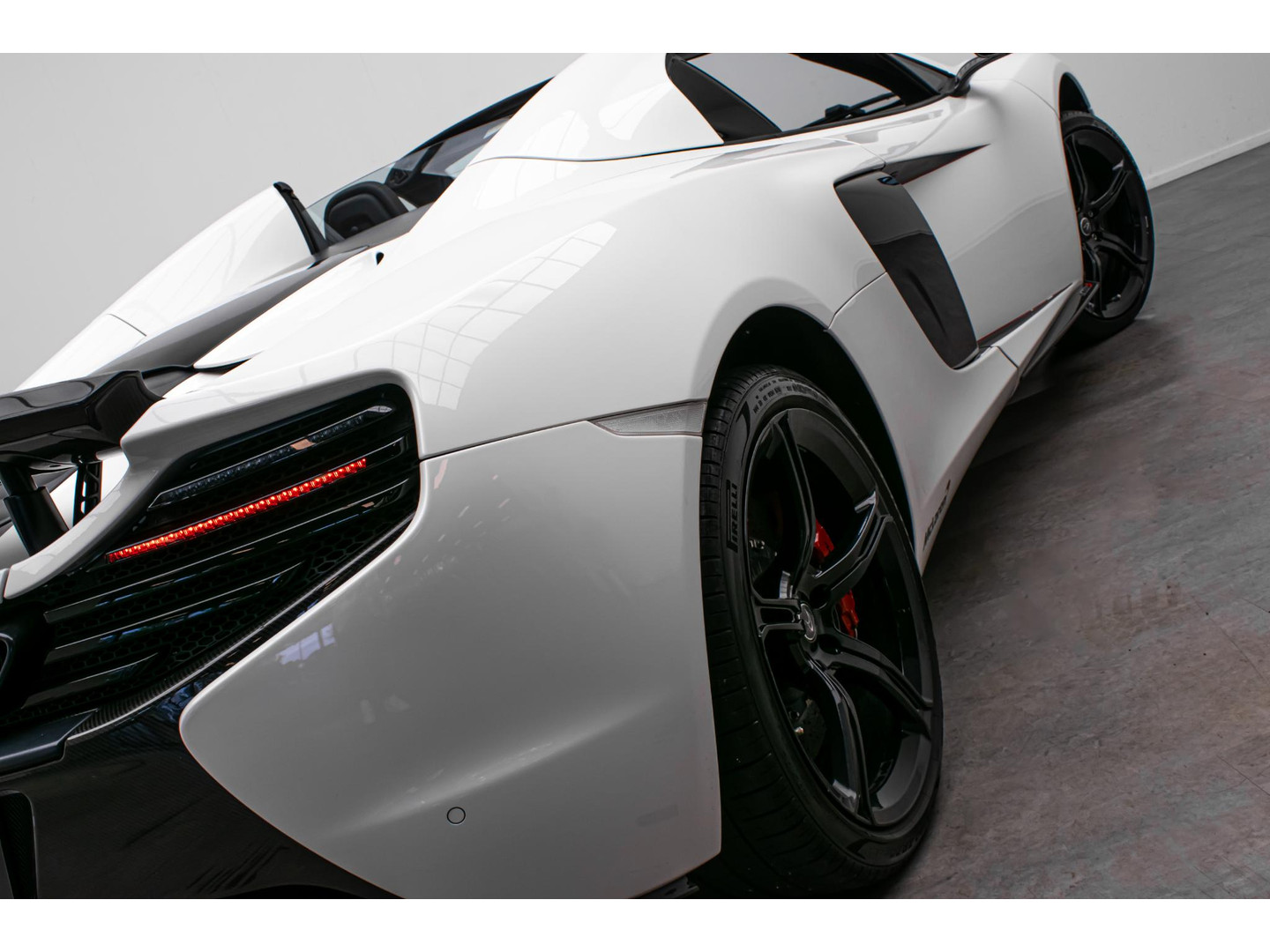McLaren McLaren
