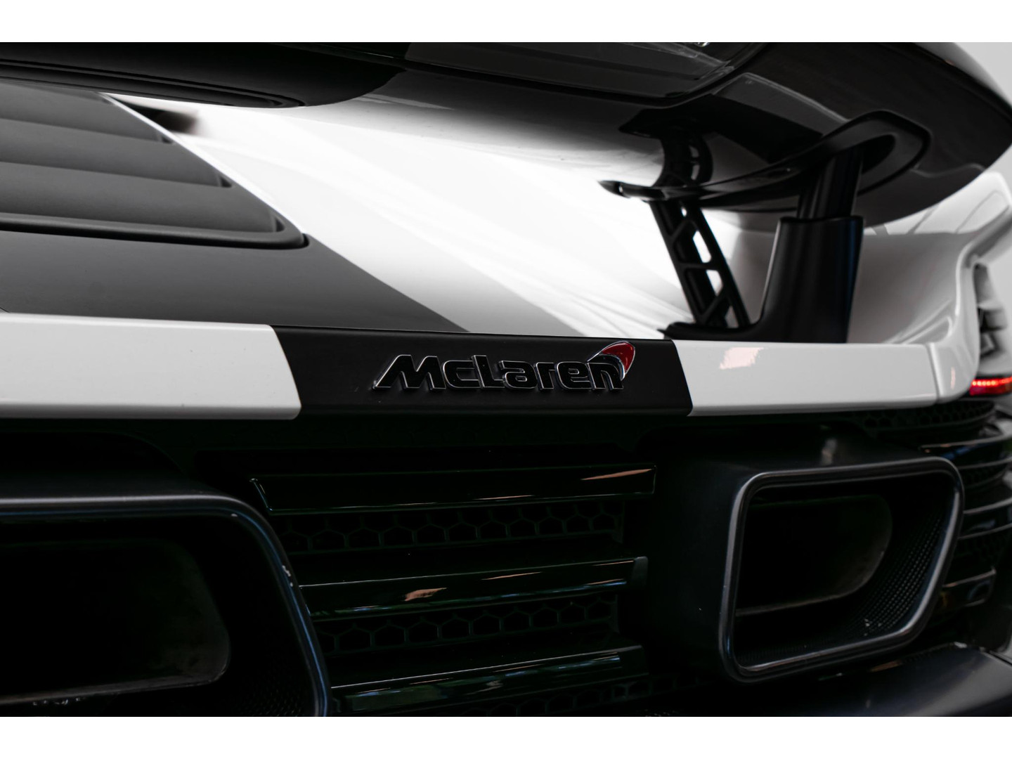 McLaren McLaren