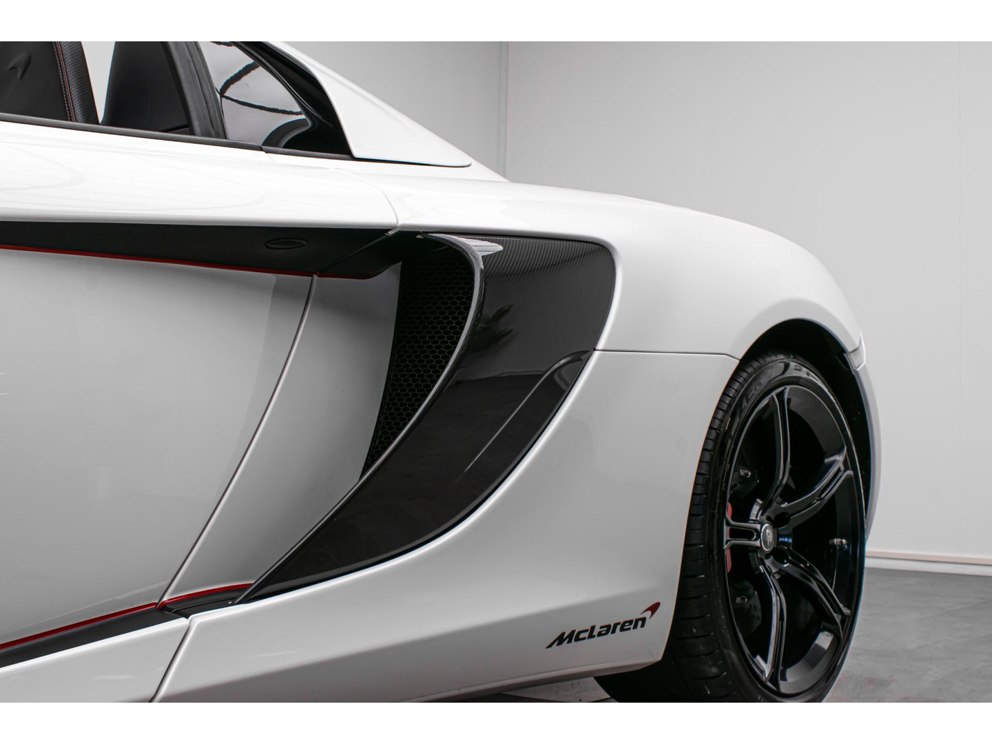 McLaren McLaren