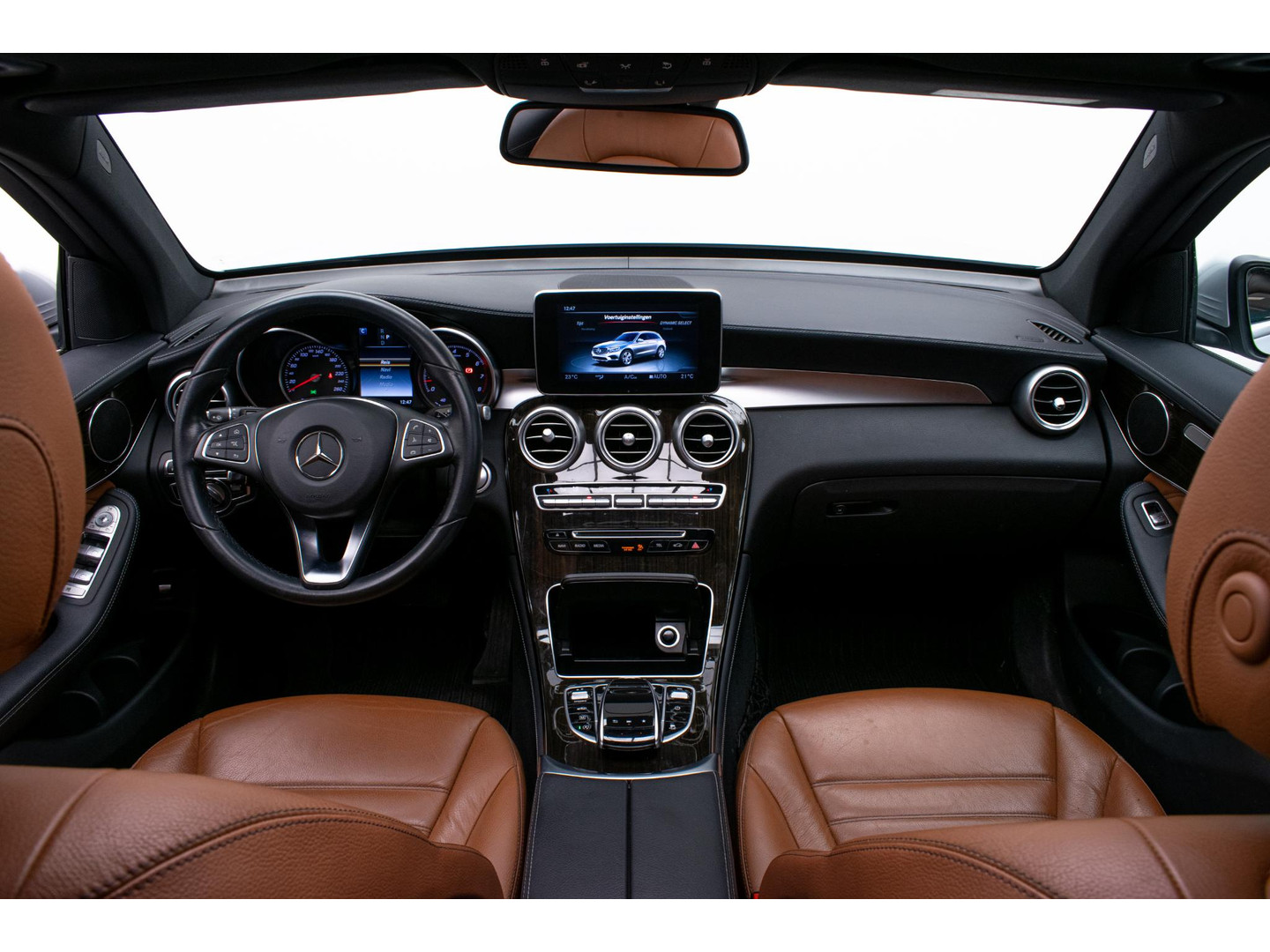 Mercedes-Benz Mercedes-Benz