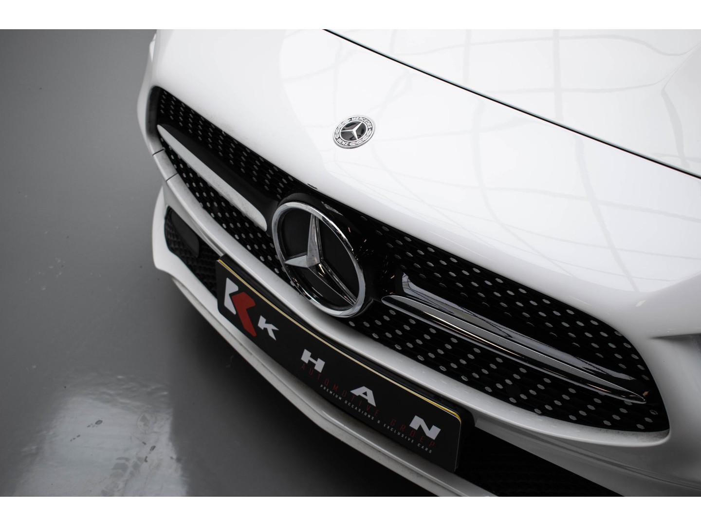 Mercedes-Benz Mercedes-Benz