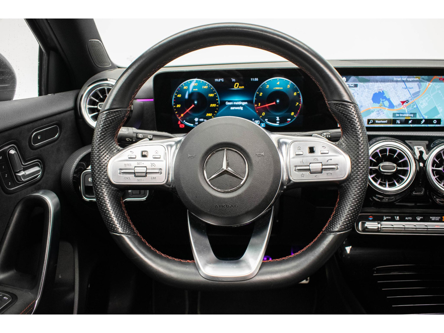 Mercedes-Benz Mercedes-Benz
