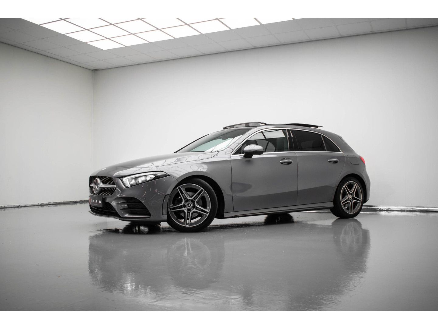 Mercedes-Benz Mercedes-Benz