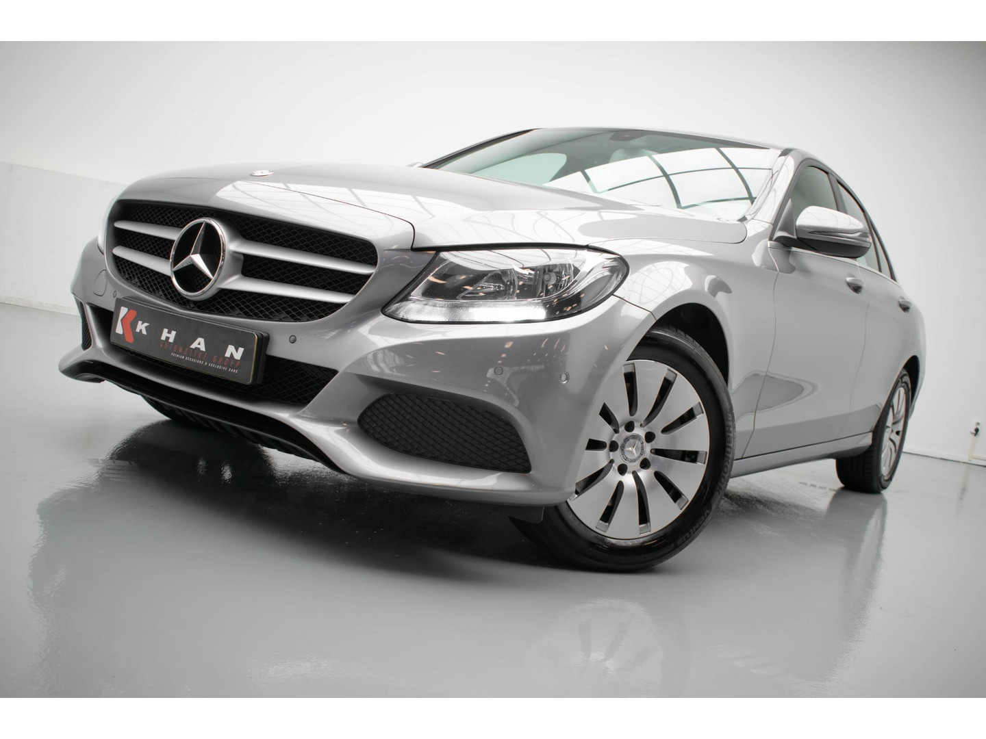 Mercedes-Benz Mercedes-Benz
