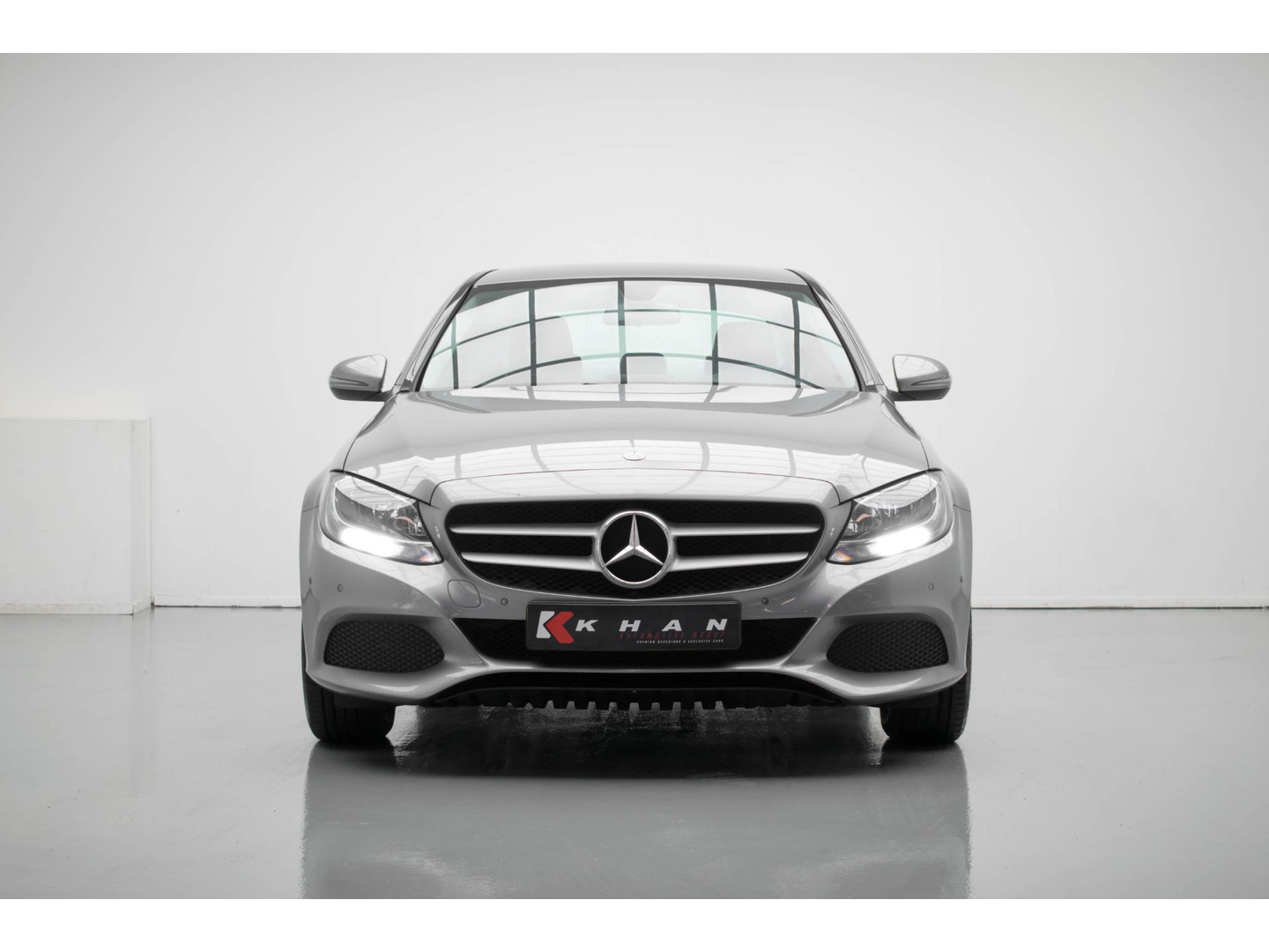 Mercedes-Benz Mercedes-Benz