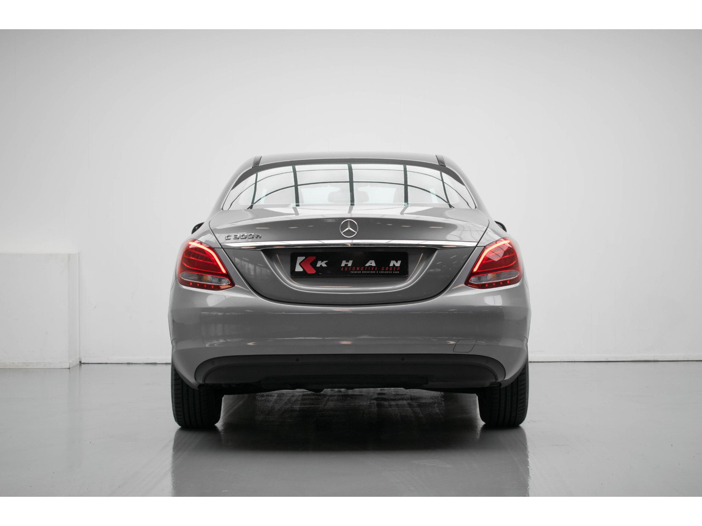 Mercedes-Benz Mercedes-Benz