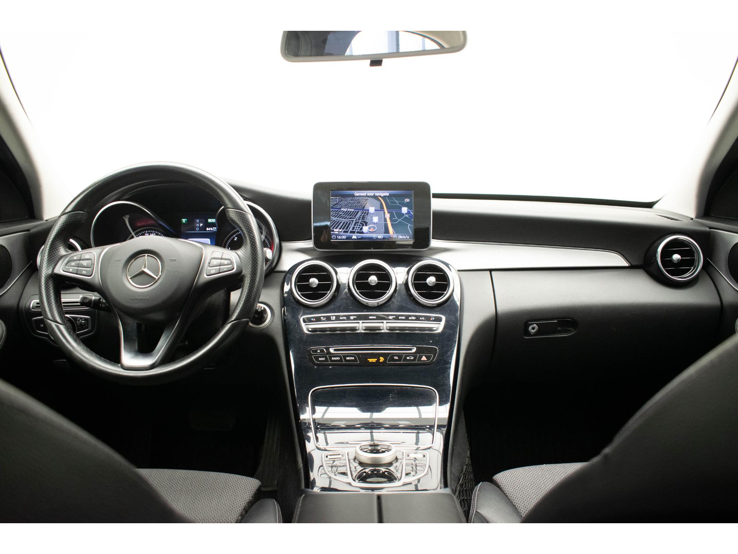 Mercedes-Benz Mercedes-Benz