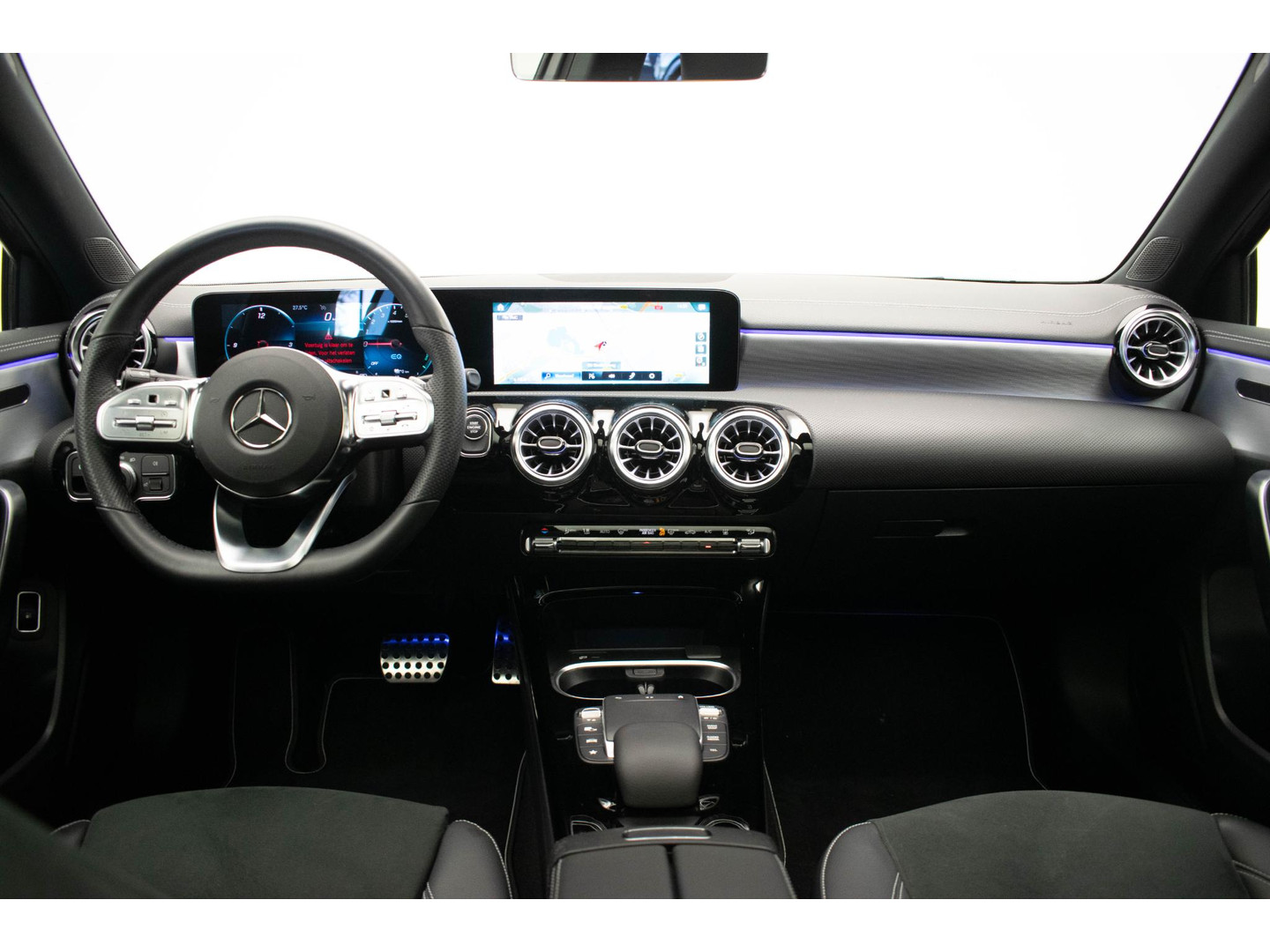 Mercedes-Benz Mercedes-Benz