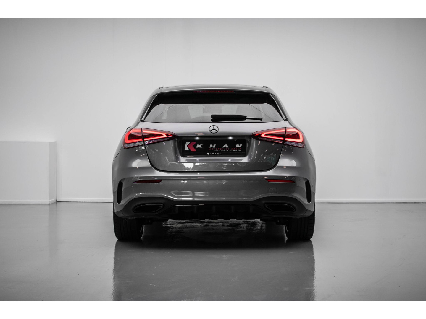 Mercedes-Benz Mercedes-Benz