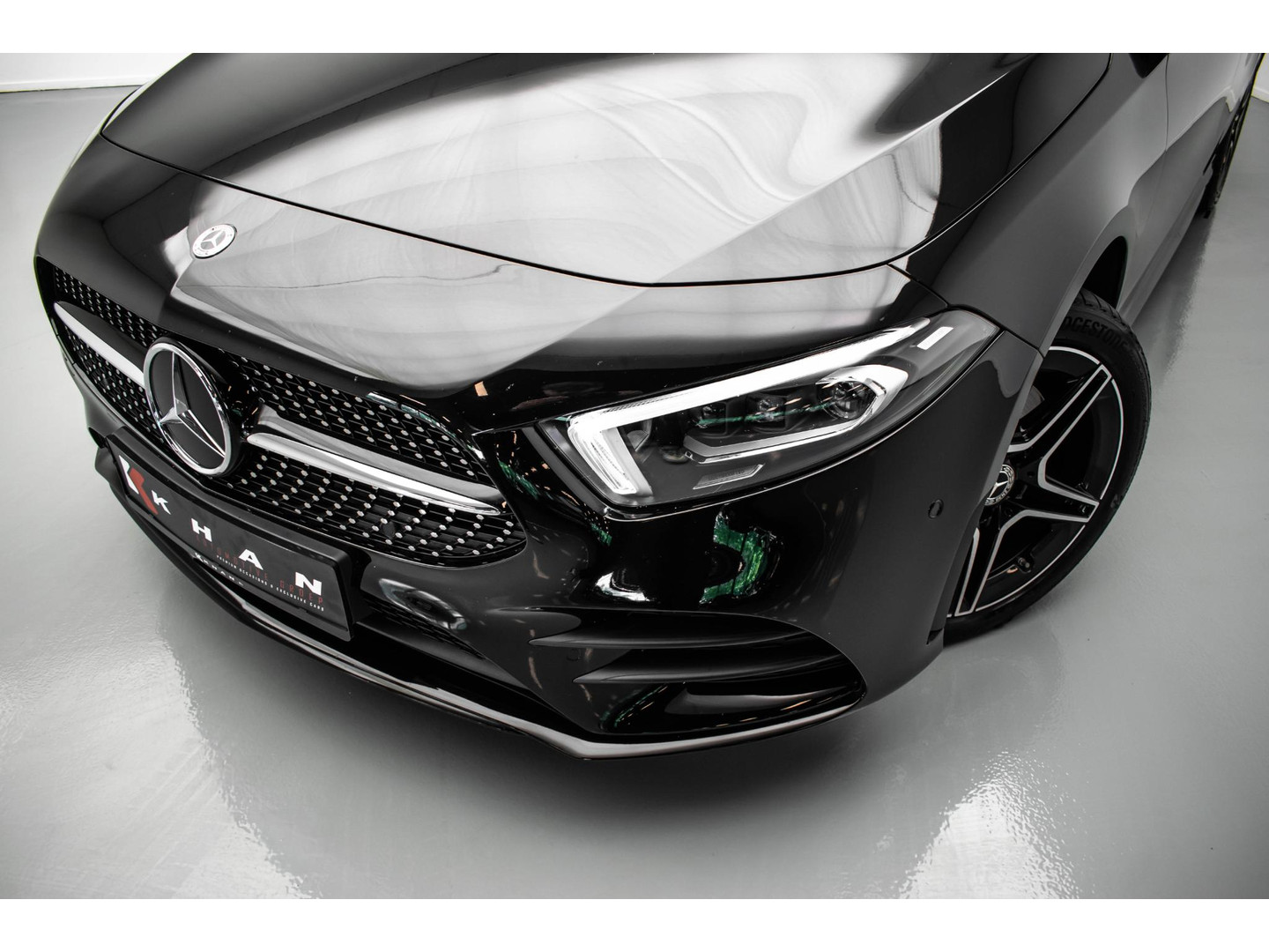 Mercedes-Benz Mercedes-Benz