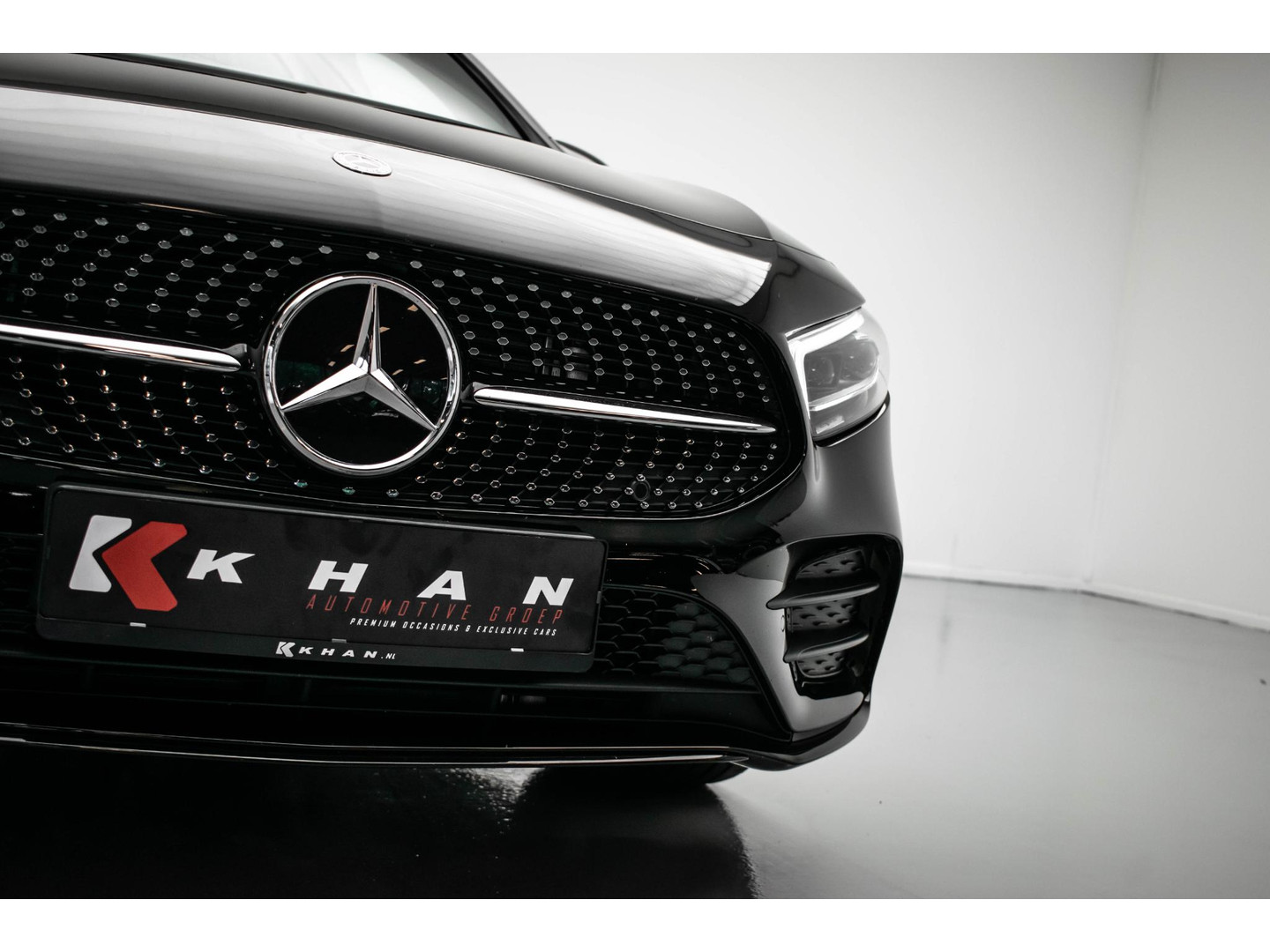 Mercedes-Benz Mercedes-Benz
