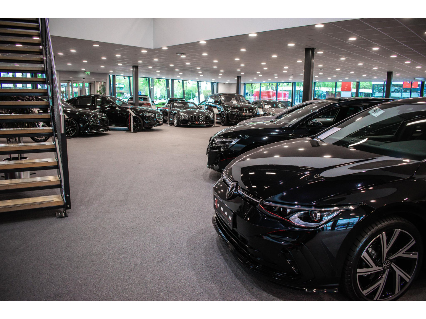 Mercedes-Benz Mercedes-Benz