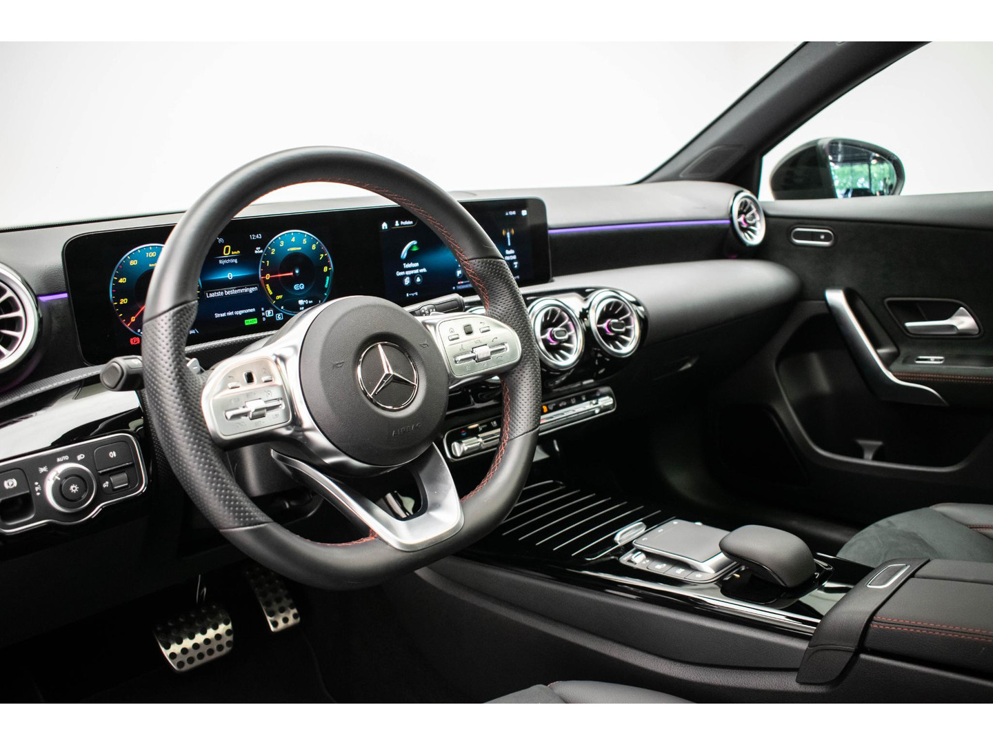 Mercedes-Benz Mercedes-Benz