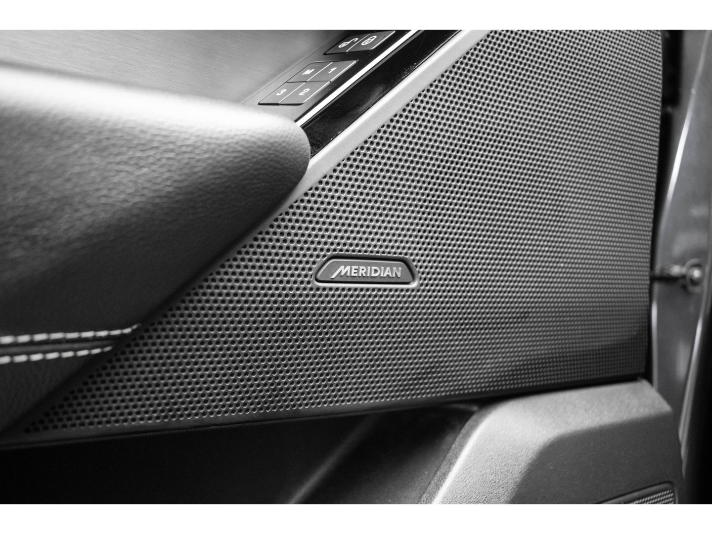 Land Rover Land Rover