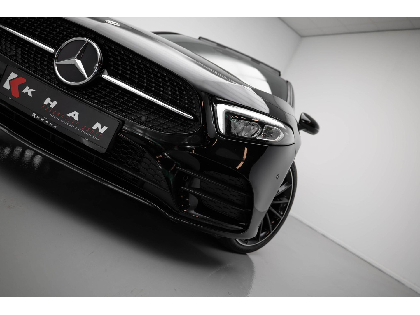 Mercedes-Benz Mercedes-Benz