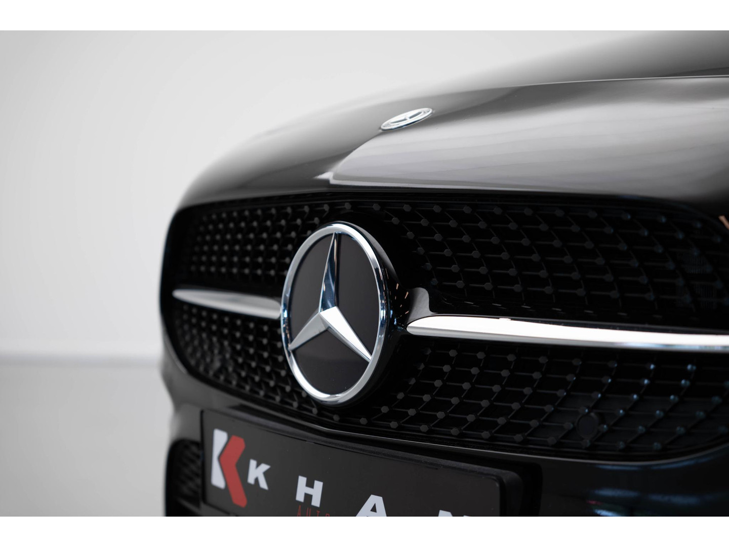 Mercedes-Benz Mercedes-Benz