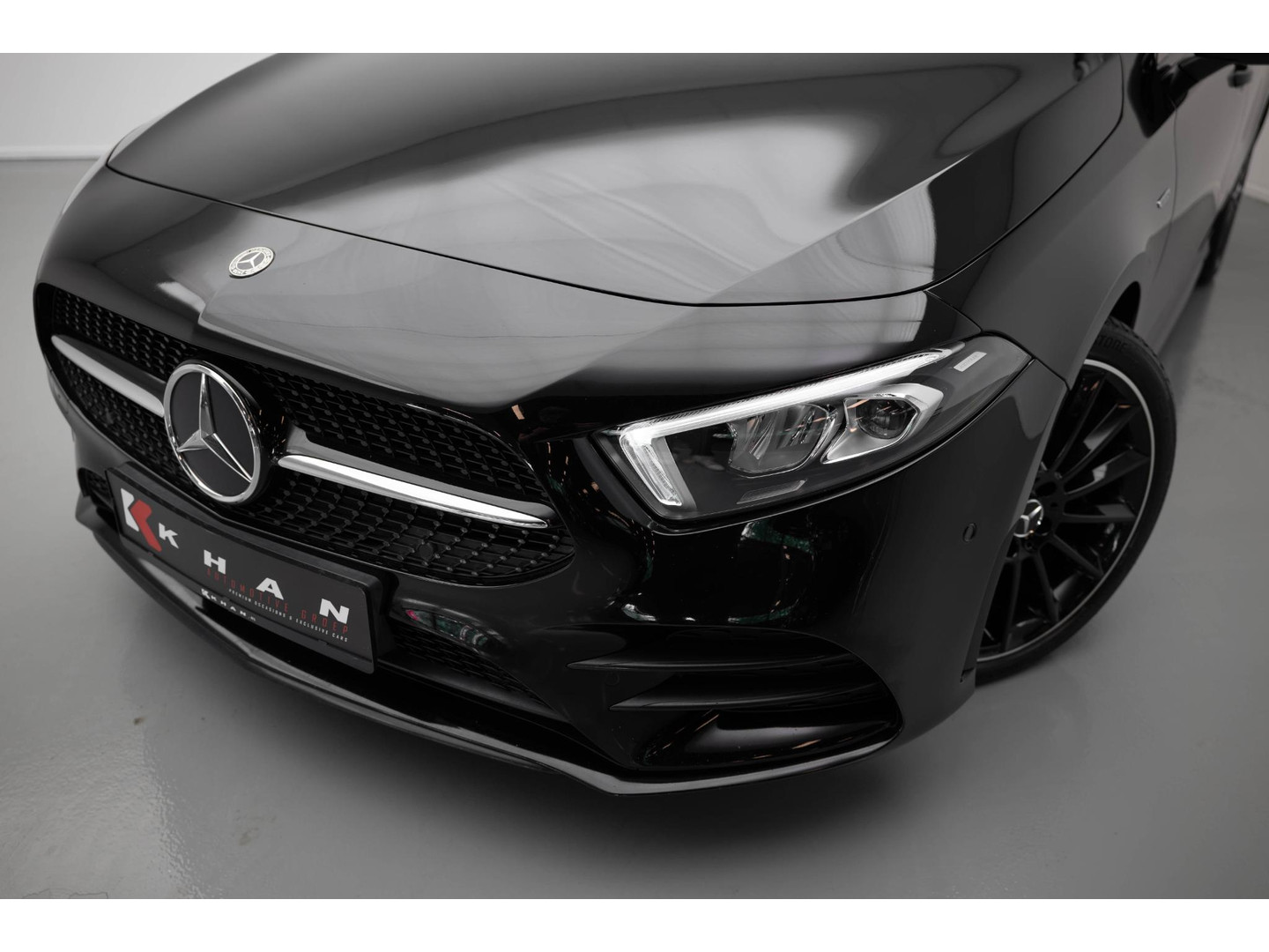 Mercedes-Benz Mercedes-Benz