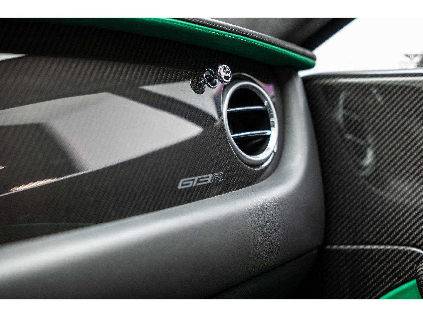 Bentley Bentley