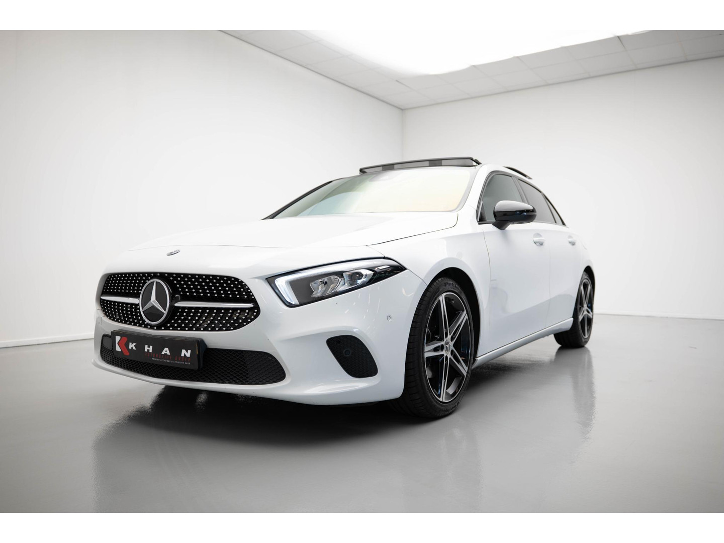 Mercedes-Benz Mercedes-Benz