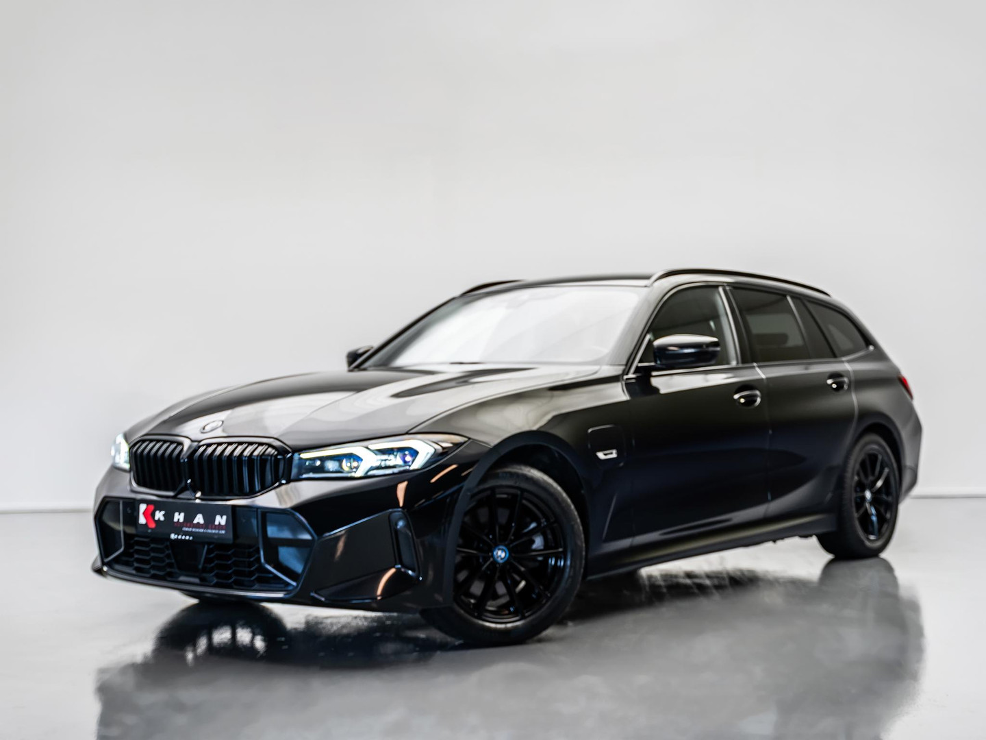 BMW BMW