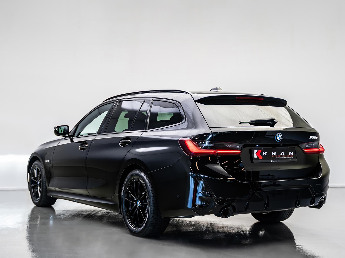 BMW BMW