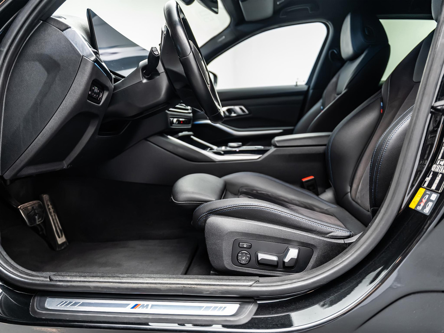 BMW BMW
