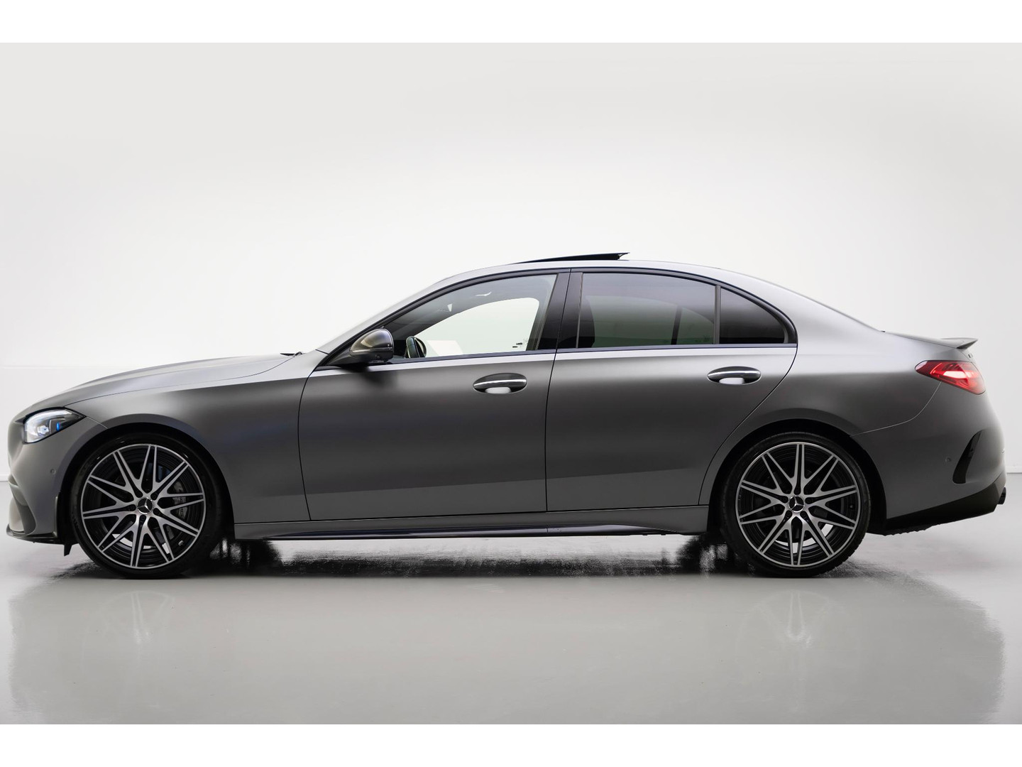 Mercedes-Benz Mercedes-Benz