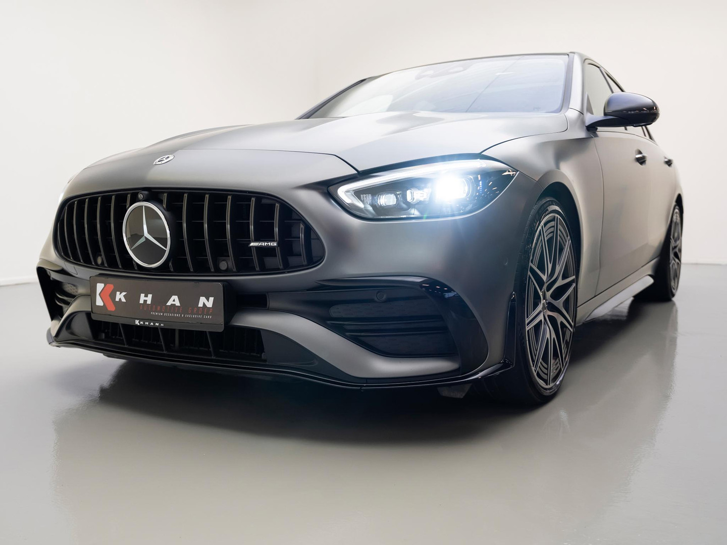 Mercedes-Benz Mercedes-Benz