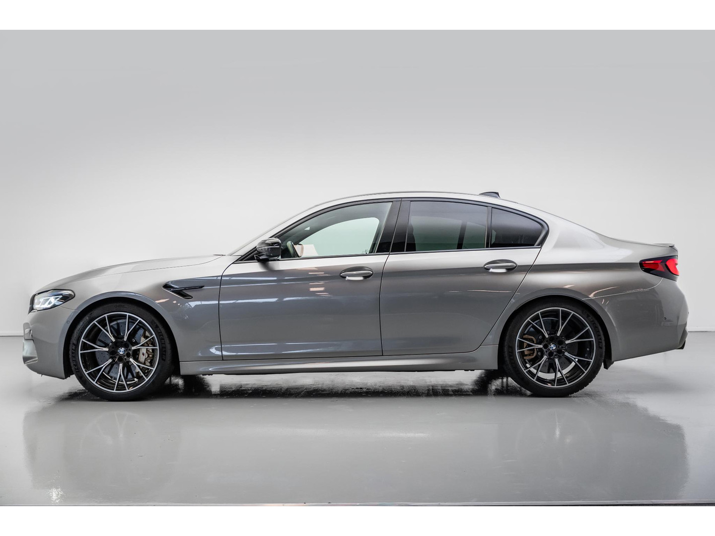 BMW BMW