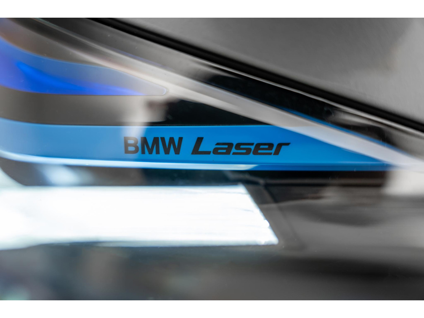 BMW BMW