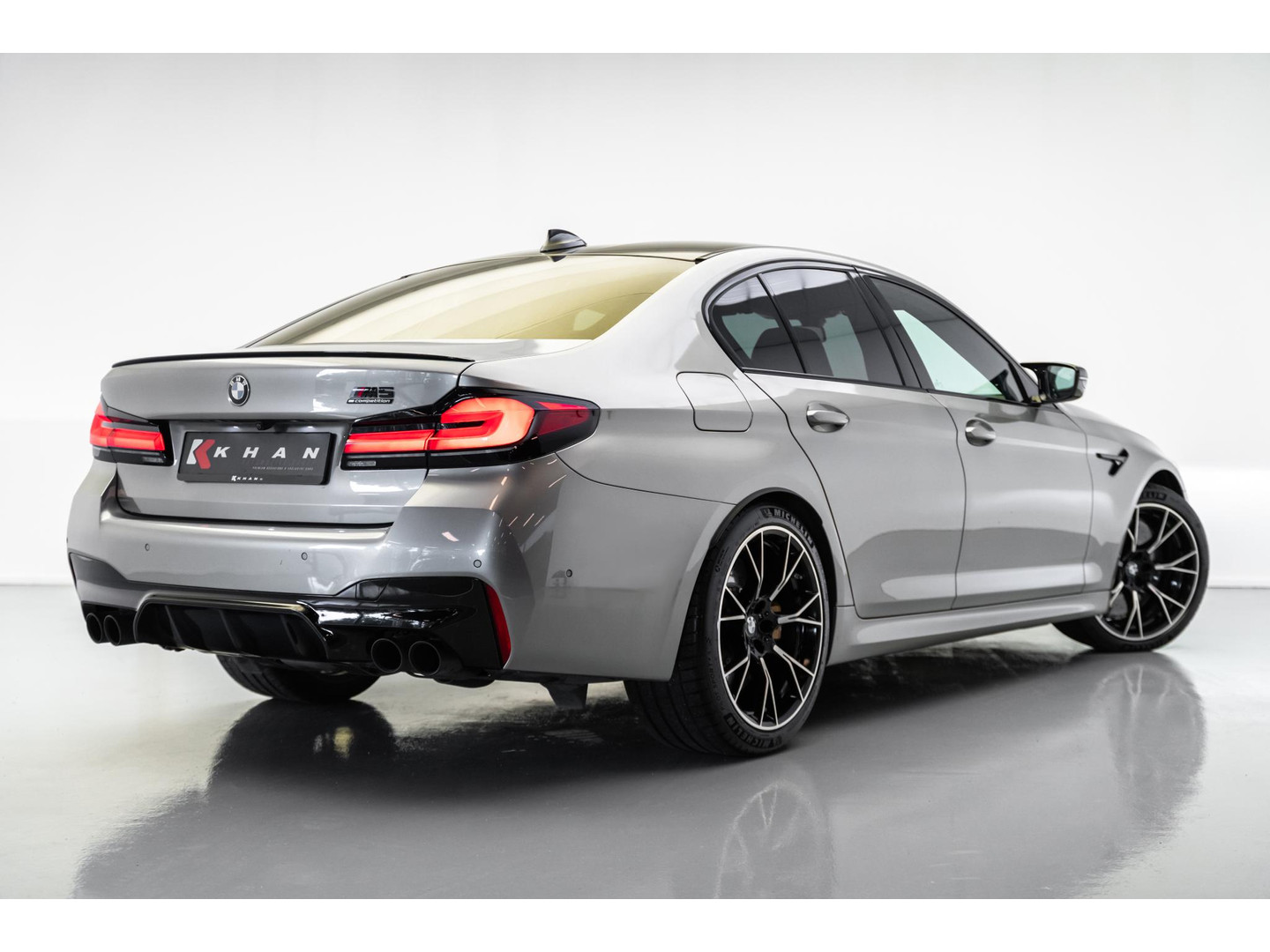 BMW BMW