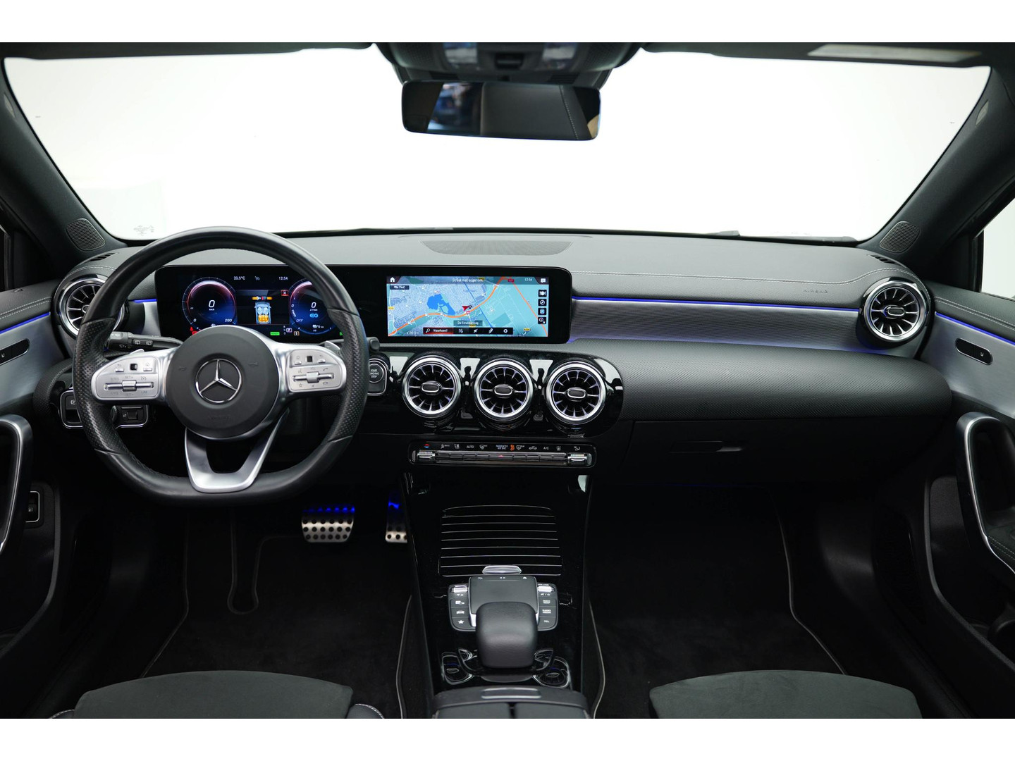 Mercedes-Benz Mercedes-Benz