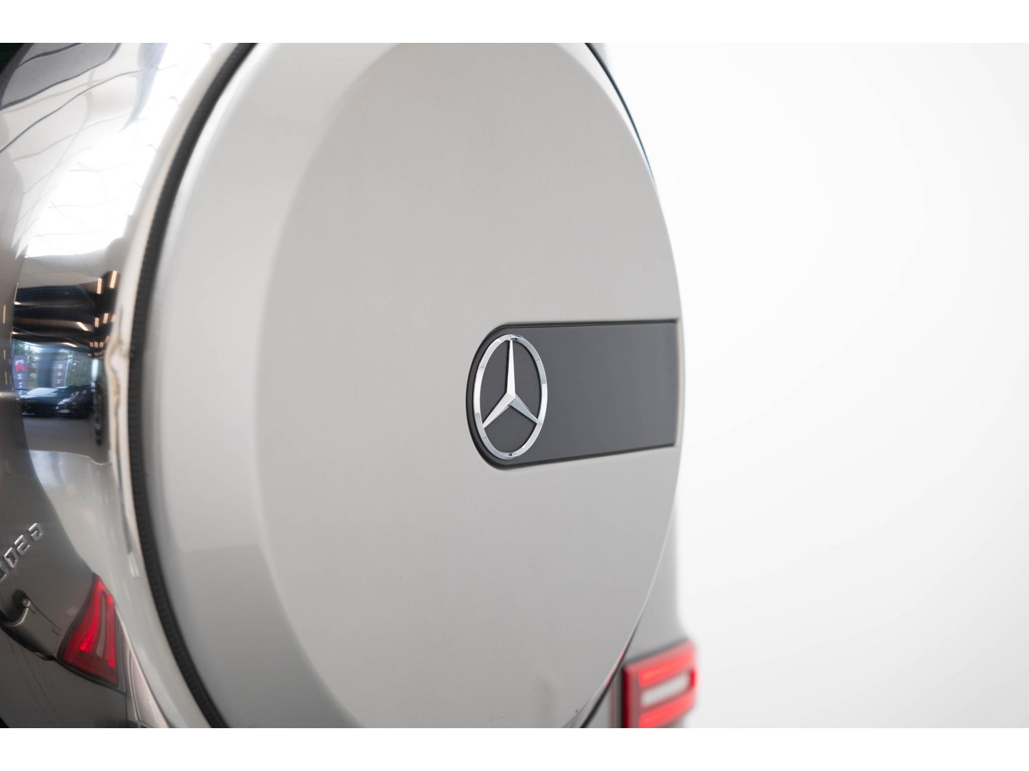 Mercedes-Benz Mercedes-Benz