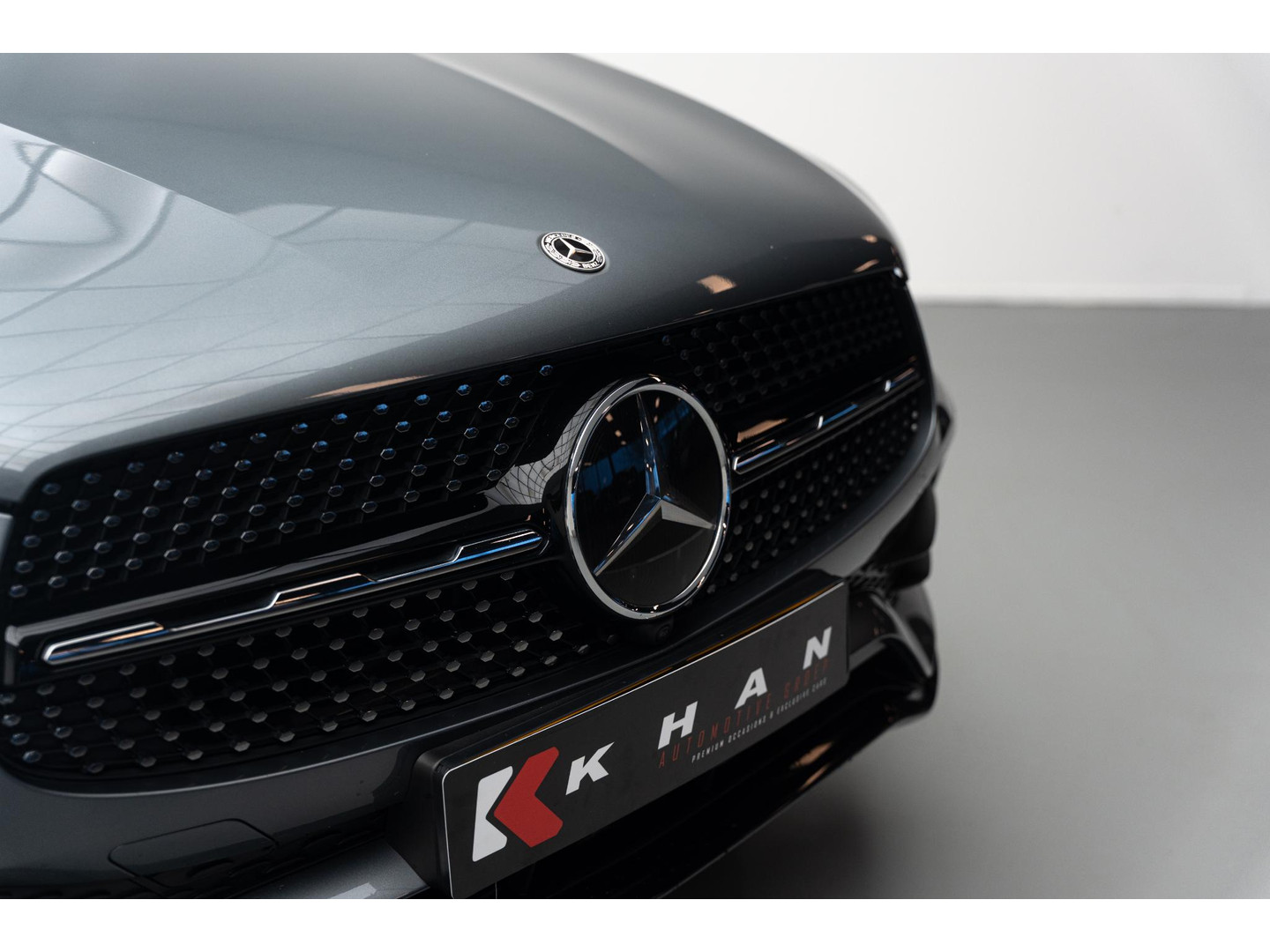 Mercedes-Benz Mercedes-Benz