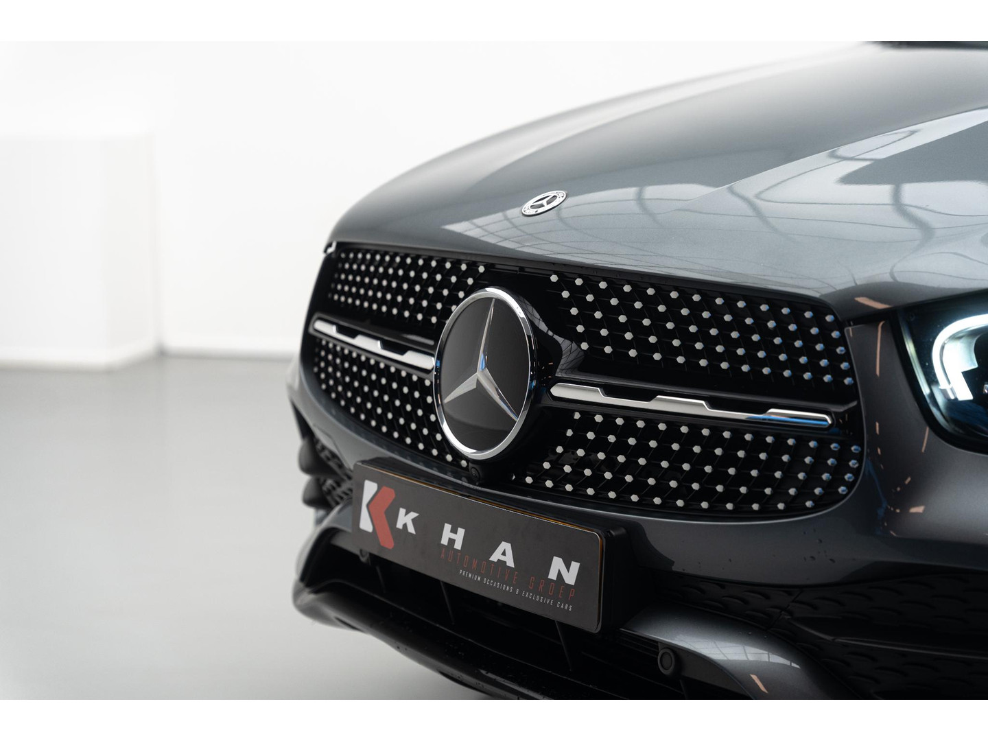 Mercedes-Benz Mercedes-Benz