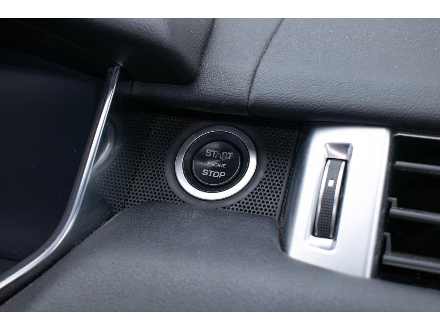 Land Rover Land Rover