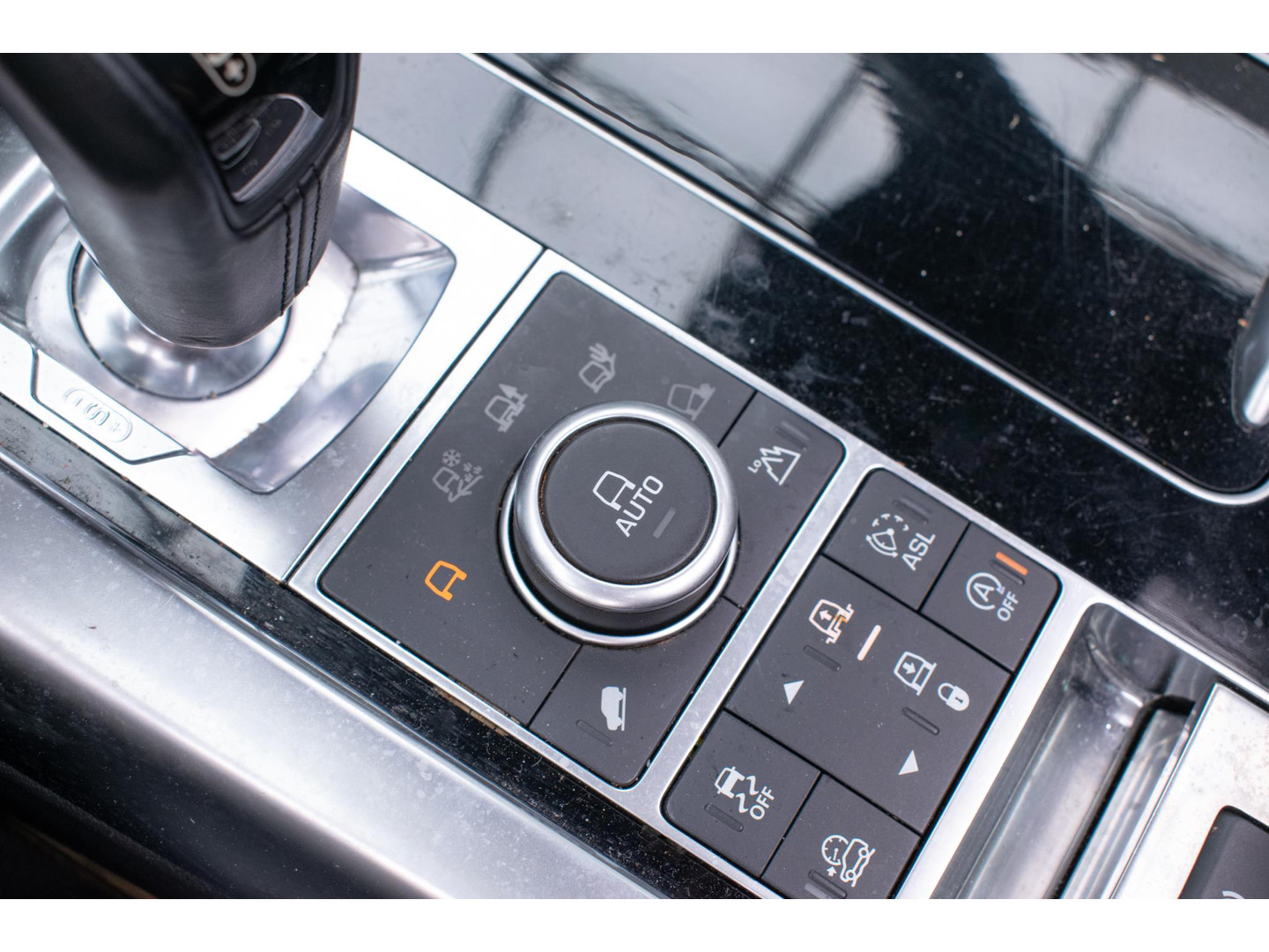 Land Rover Land Rover