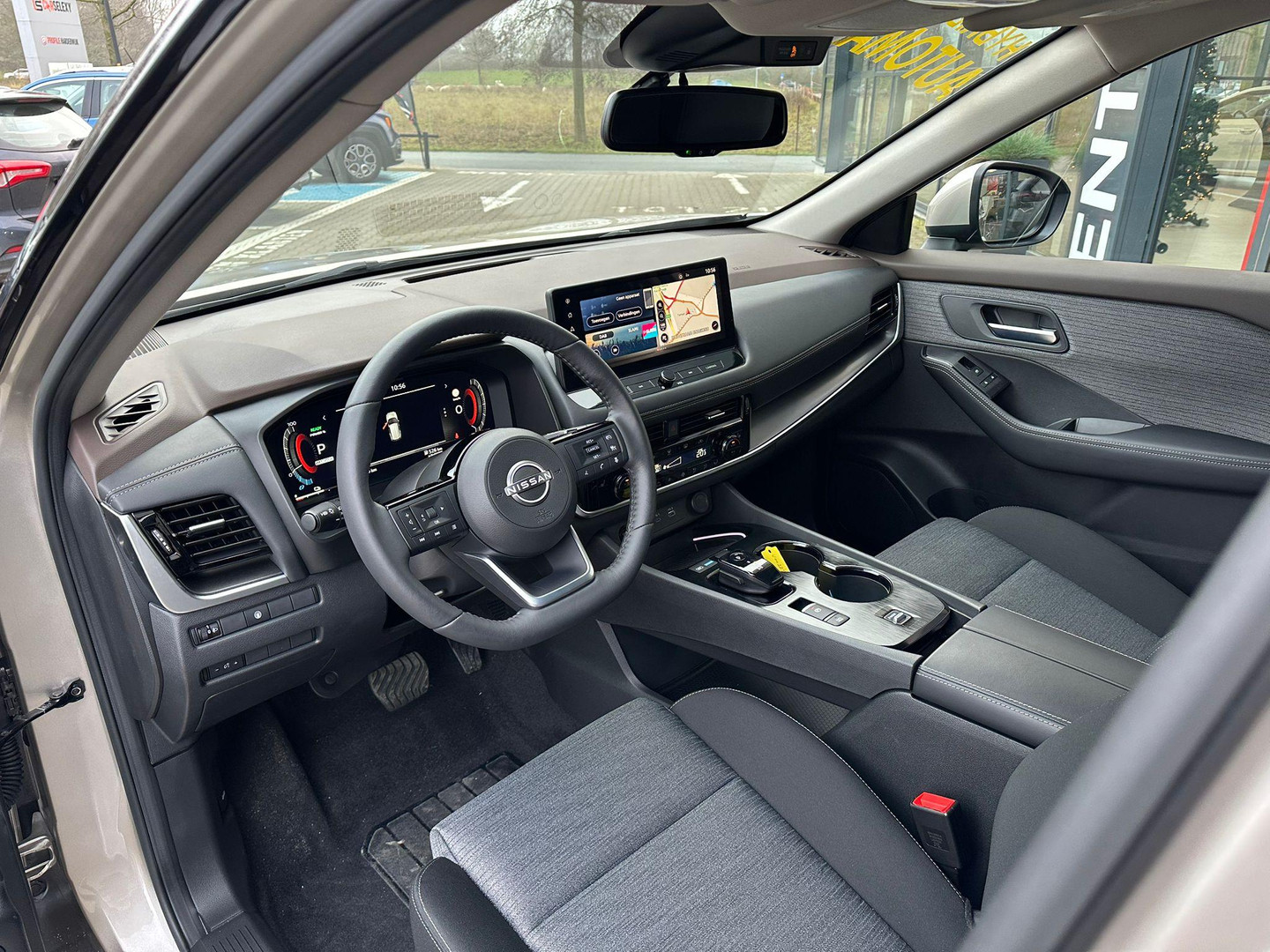 Nissan Nissan