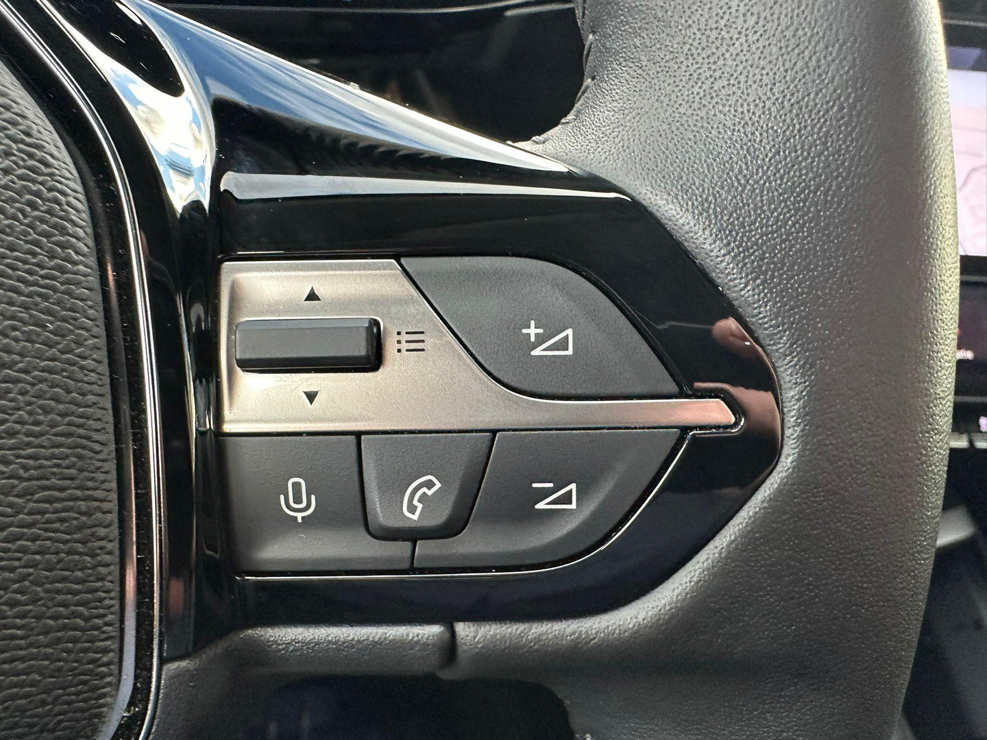 Peugeot Peugeot