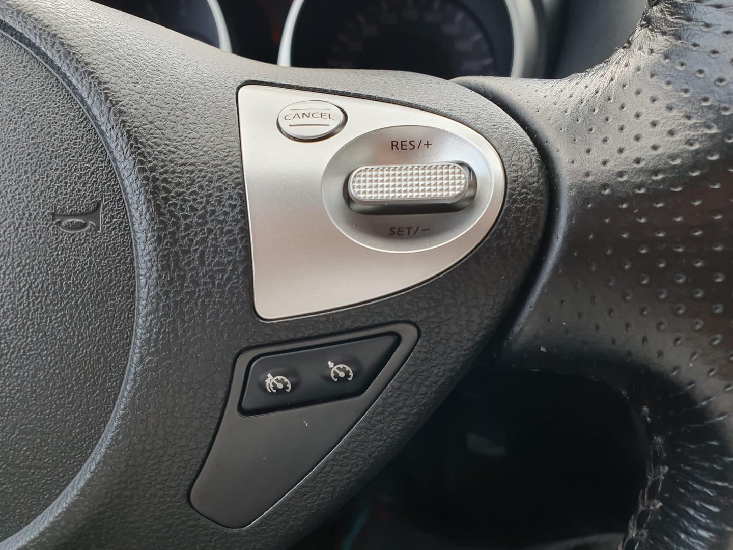 Nissan Nissan
