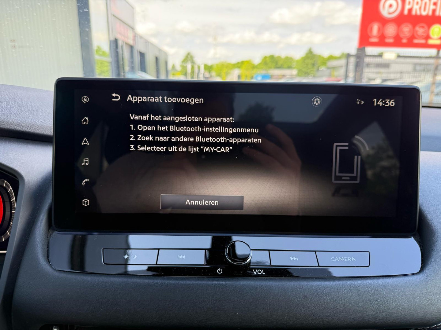 Nissan Nissan